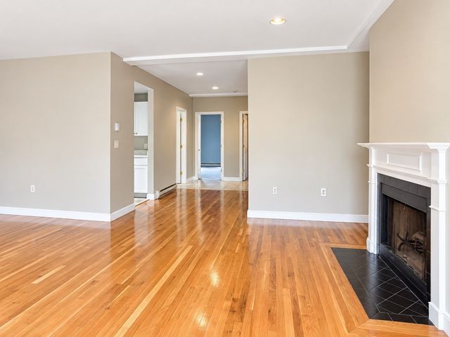 1750 Washington Street 10, Boston, MA 02118