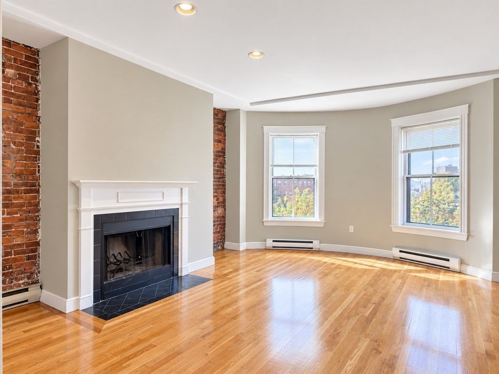 1750 Washington Street 10, Boston, MA 02118