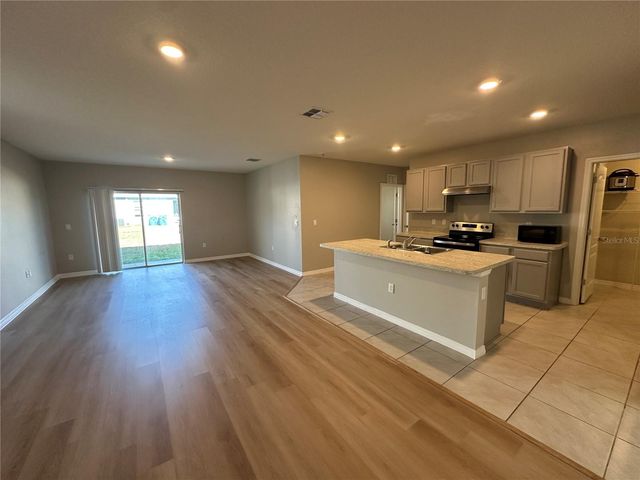 1448 BERRY LANE, Davenport, FL 33837