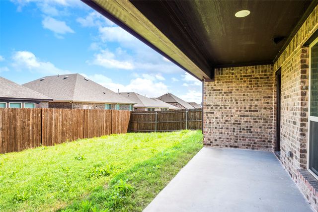8232 Leopard Pass, Godley, TX 76044