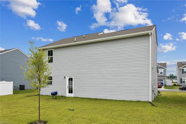 105 Shipmate WAY, Portsmouth, VA 23702
