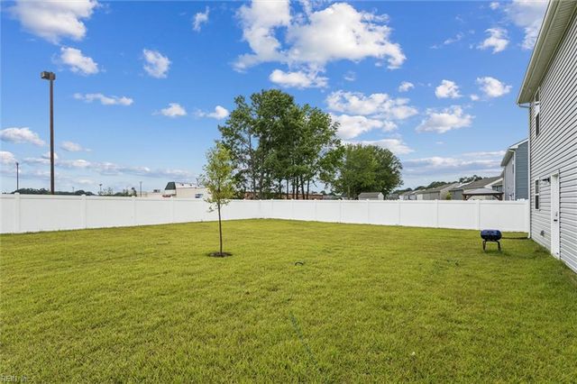 105 Shipmate WAY, Portsmouth, VA 23702