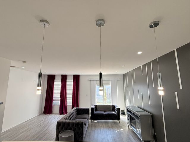 863 Flagstone Drive, Dyer, IN 46311