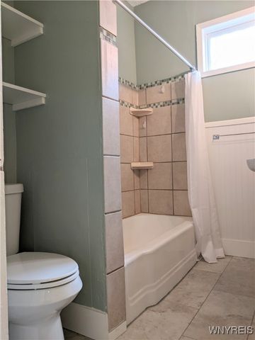 1582 Delaware Avenue 4, Buffalo, NY 14209