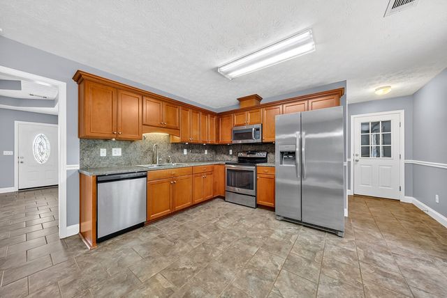 54 Redwood Drive, Phenix City, AL 36869