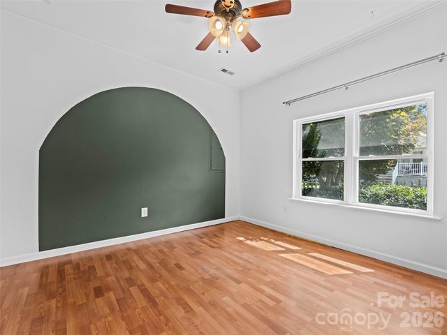 43 Avery Street, Waynesville, NC 28786