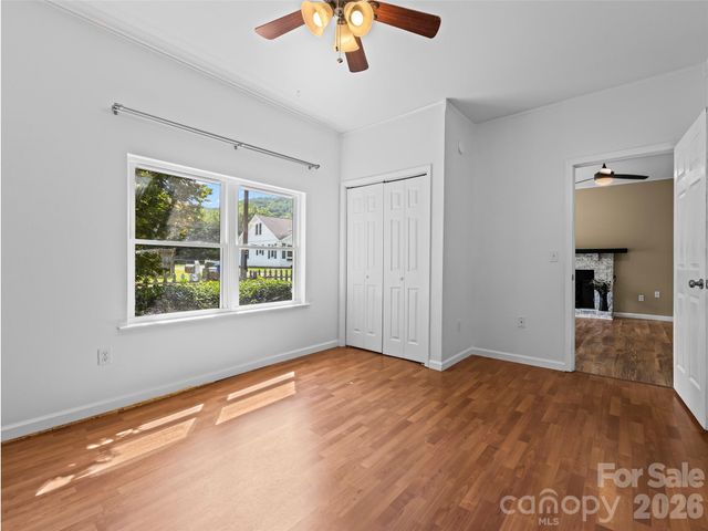 43 Avery Street, Waynesville, NC 28786
