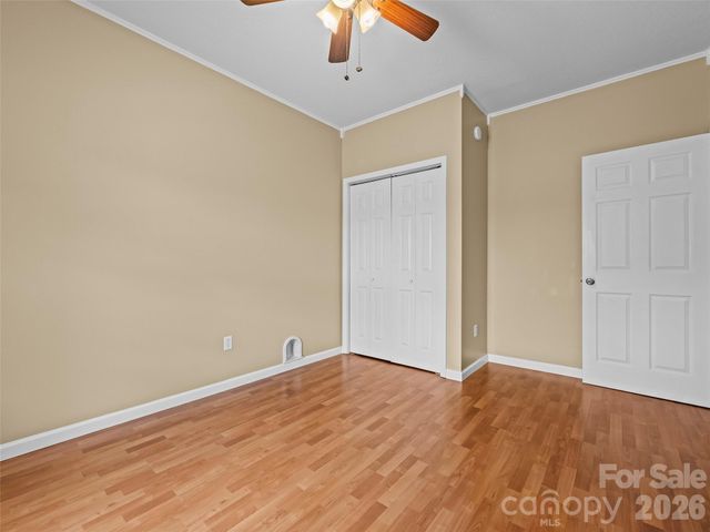 43 Avery Street, Waynesville, NC 28786