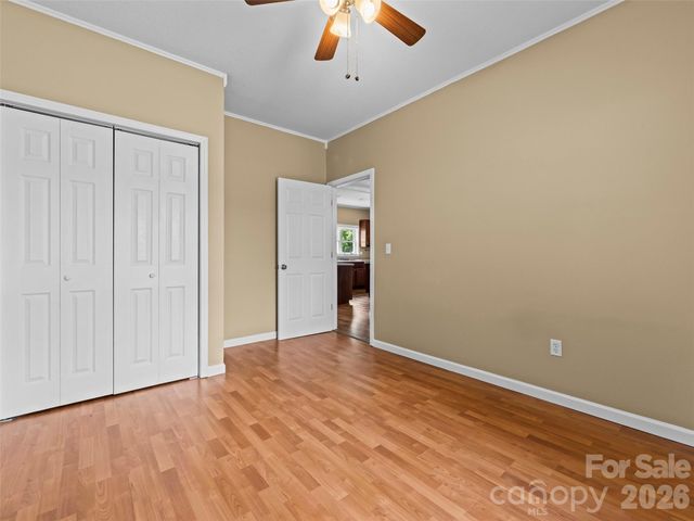 43 Avery Street, Waynesville, NC 28786