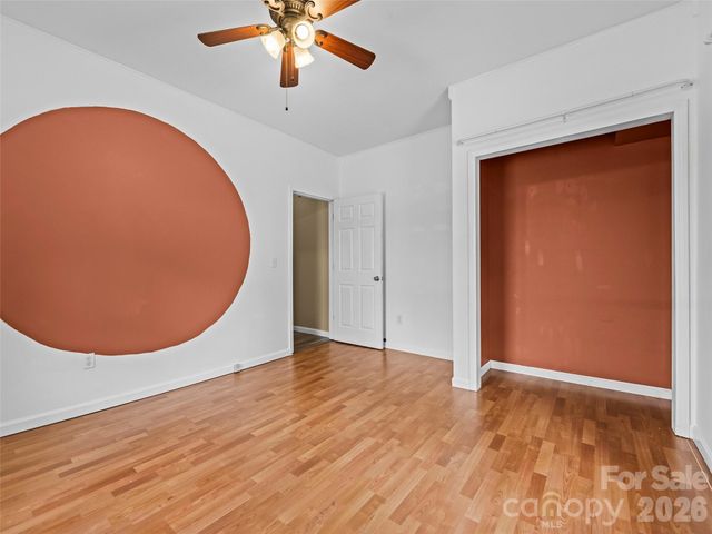 43 Avery Street, Waynesville, NC 28786