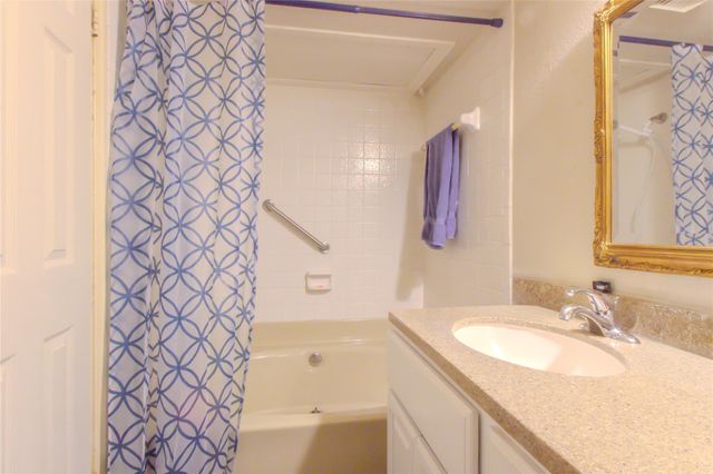 16800 Sugar Pine Drive D23, Houston, TX 77090