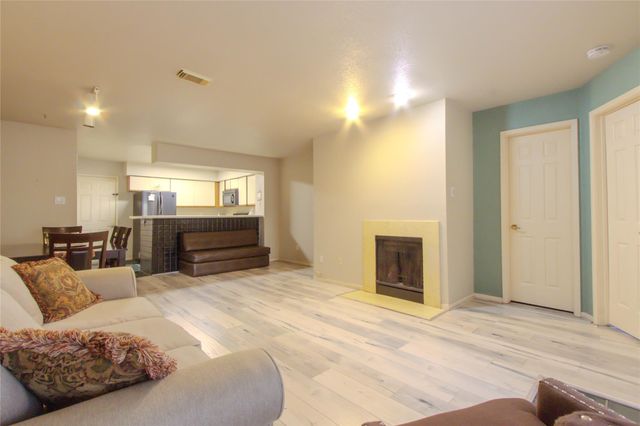 16800 Sugar Pine Drive D23, Houston, TX 77090