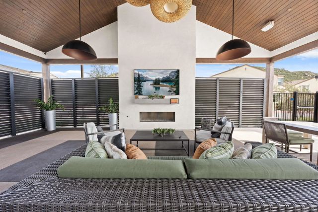 303 Citrine Trails, Fallbrook, CA 92028