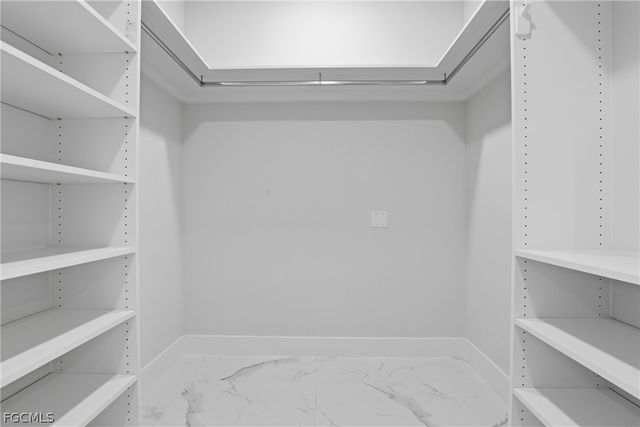 1108 NE 19th TER, Cape Coral, FL 33909