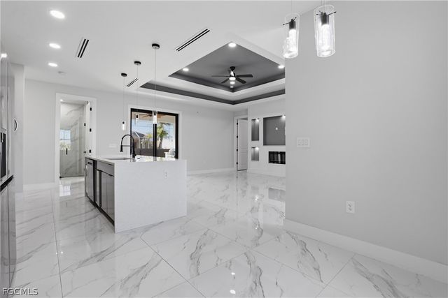 1108 NE 19th TER, Cape Coral, FL 33909