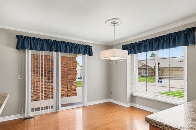 41071 E Rosewood Drive, Clinton Township, MI 48038