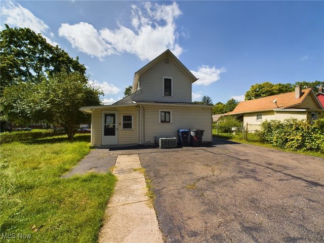 447 Spaulding Street, Akron, OH 44310