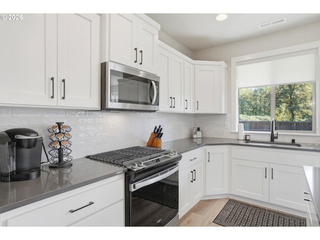 13603 Ne 109TH Way, Vancouver, WA 98682