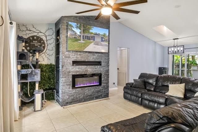 6173 Barbara Street, Jupiter, FL 33458