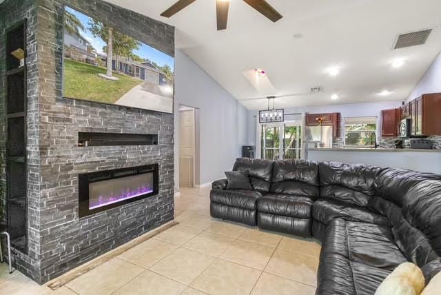 6173 Barbara Street, Jupiter, FL 33458