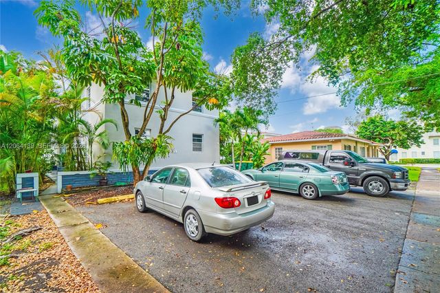 411 Santander Avenue 1, Coral Gables, FL 33134