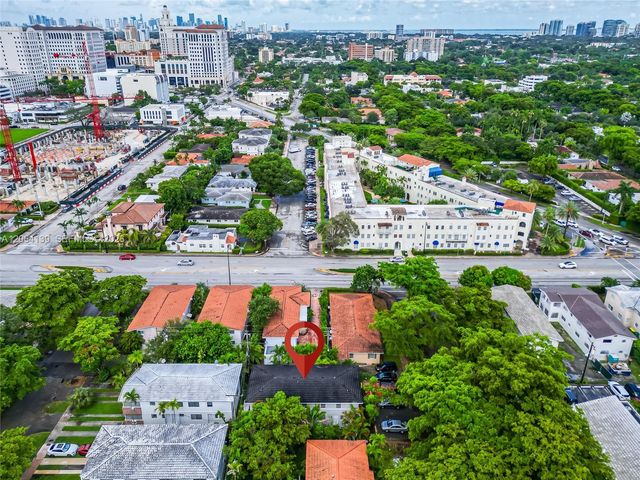 411 Santander Avenue 1, Coral Gables, FL 33134
