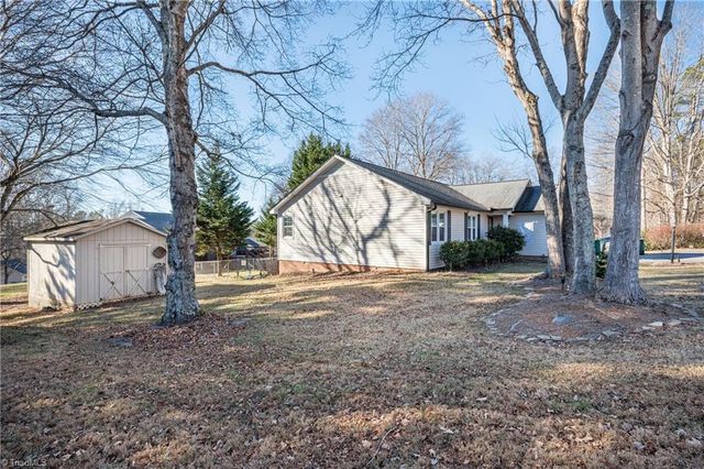 710 Saddle Drive, Pilot Mountain, NC 27041