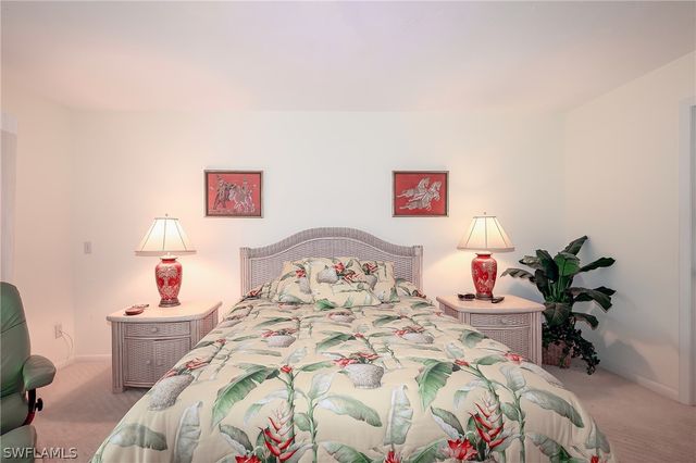 1100 9th ST S E101, Naples, FL 34102