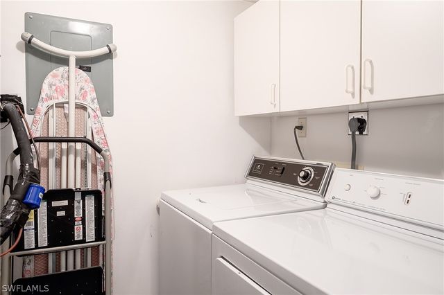 1100 9th ST S E101, Naples, FL 34102