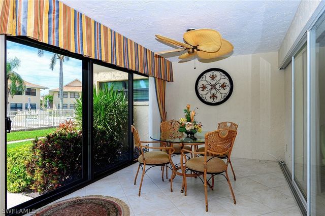 1100 9th ST S E101, Naples, FL 34102