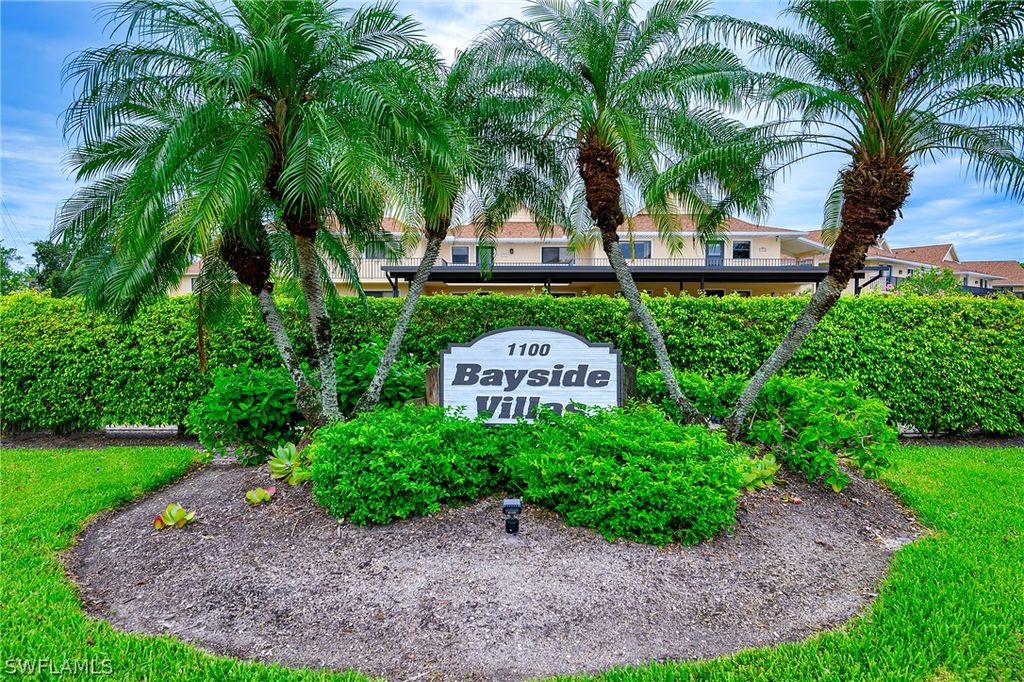 1100 9th ST S E101, Naples, FL 34102