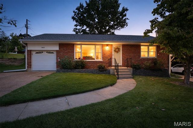 9479 Arban Drive, Crestwood, MO 63126