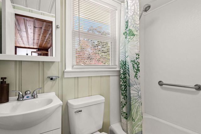 200 N Cove Boulevard, Panama City, FL 32401