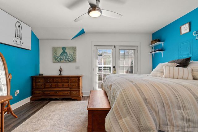 200 N Cove Boulevard, Panama City, FL 32401