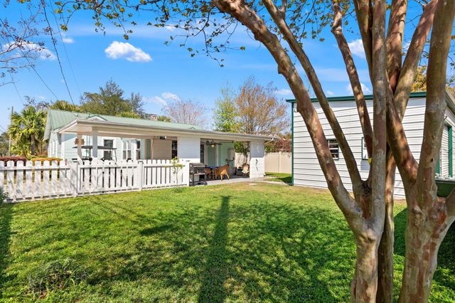 200 N Cove Boulevard, Panama City, FL 32401