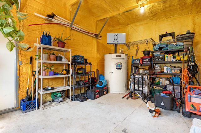 200 N Cove Boulevard, Panama City, FL 32401