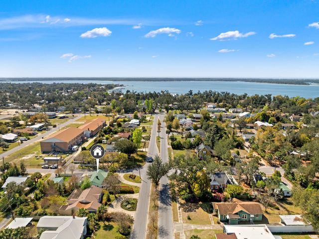 200 N Cove Boulevard, Panama City, FL 32401