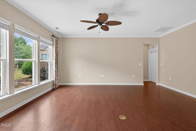 108 Gem Yarn Lane, Durham, NC 27703