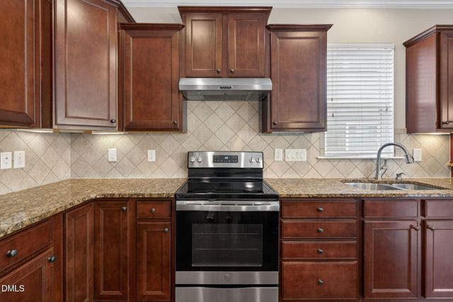 108 Gem Yarn Lane, Durham, NC 27703