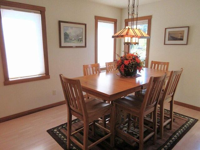 1619 Sandstone LANE, Howards Grove, WI 53083