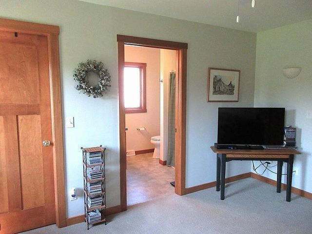 1619 Sandstone LANE, Howards Grove, WI 53083