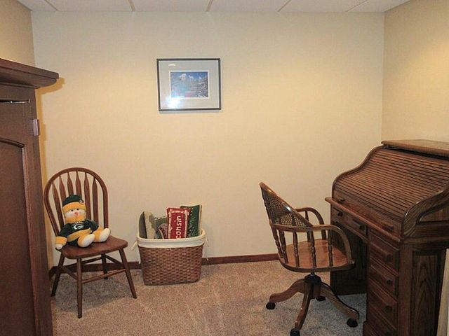 1619 Sandstone LANE, Howards Grove, WI 53083