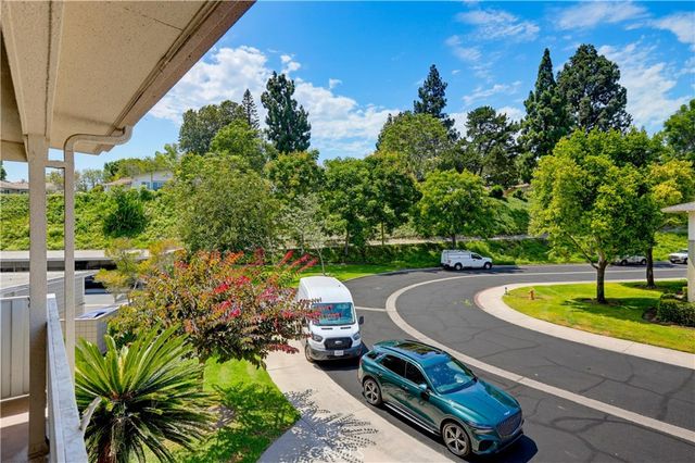 36 Calle Aragon O, Laguna Woods, CA 92637
