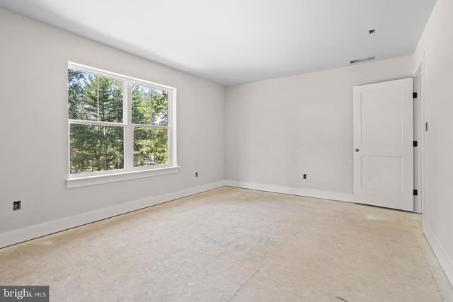 116 IVY MILLS RD, Glen Mills, PA 19342