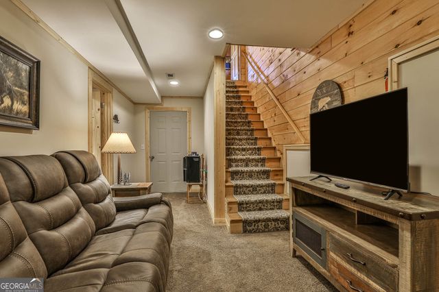 56 Olaf Court, Ellijay, GA 30540