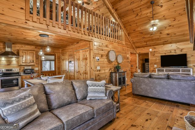 56 Olaf Court, Ellijay, GA 30540