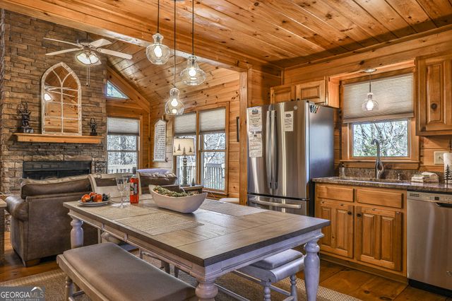 56 Olaf Court, Ellijay, GA 30540