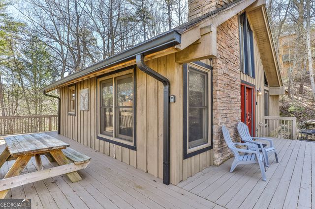 56 Olaf Court, Ellijay, GA 30540