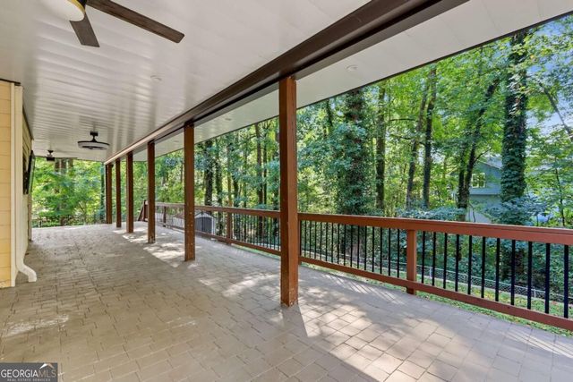 4912 Chimney Oaks Drive SE, Mableton, GA 30126