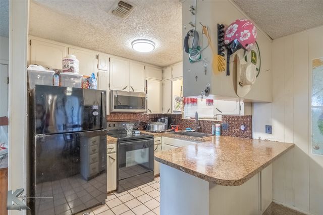 217 County Road 370, Sweetwater, TX 79556